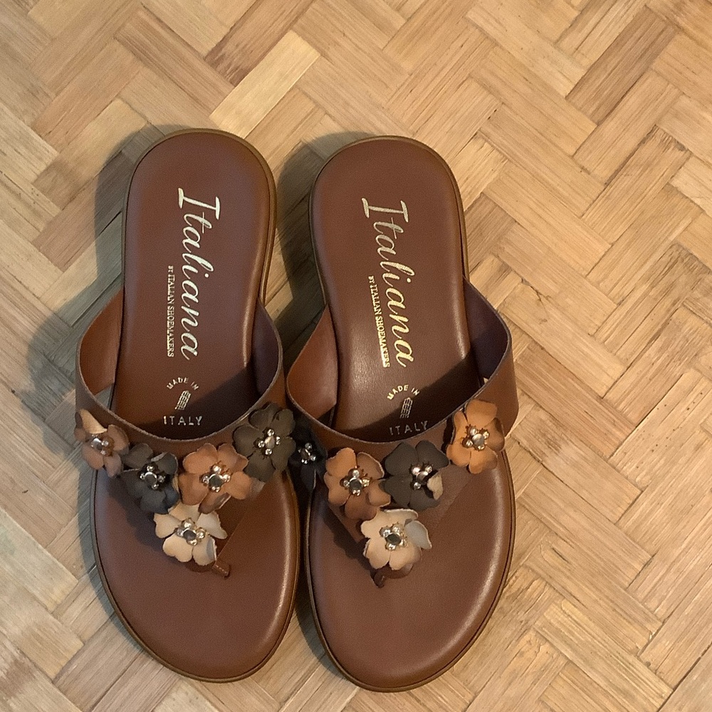 Italina Women's Tan and Brown Floral Sandals